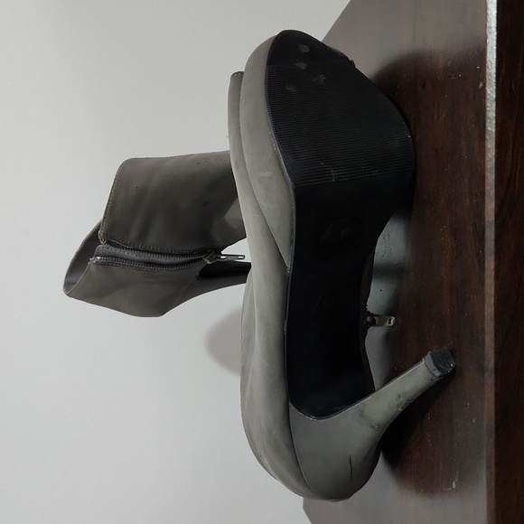 Ankle boots - Picture 4 of 4